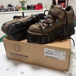 New Rock Platfoorm Boots